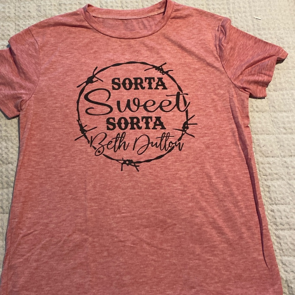 Yellowstone tee